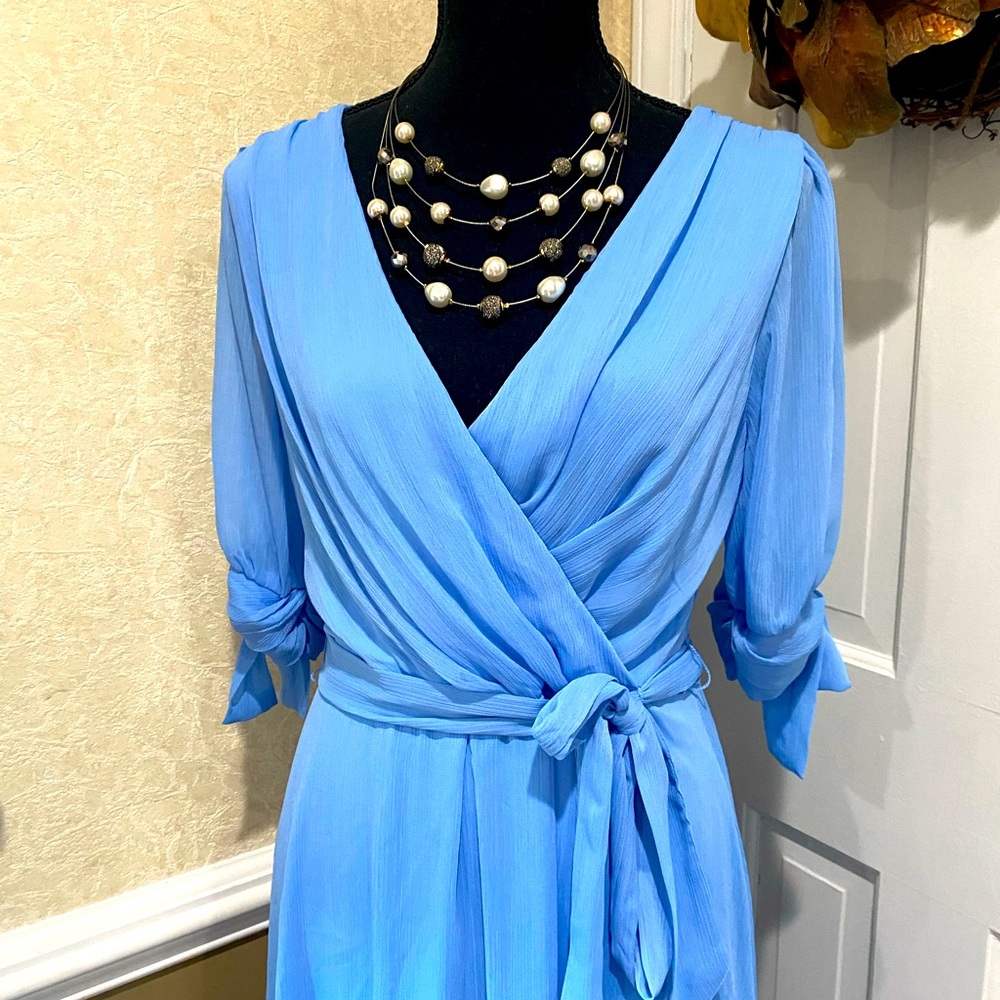 Dress - Picture 4 of 7